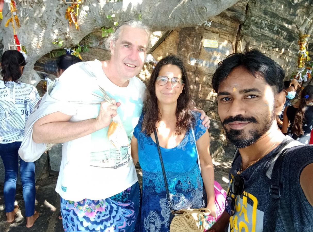 Nature Beach Huts Trincomalee Eksteriør billede